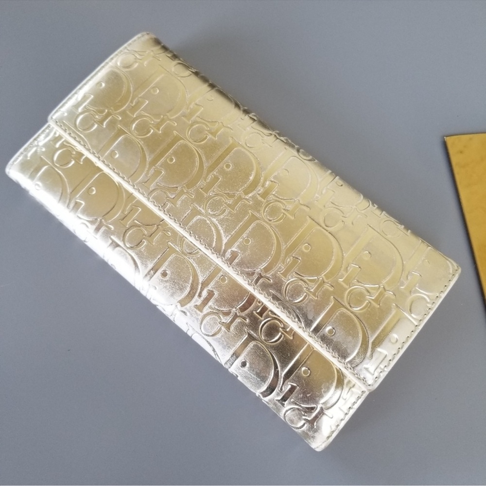 Dior gold wallet